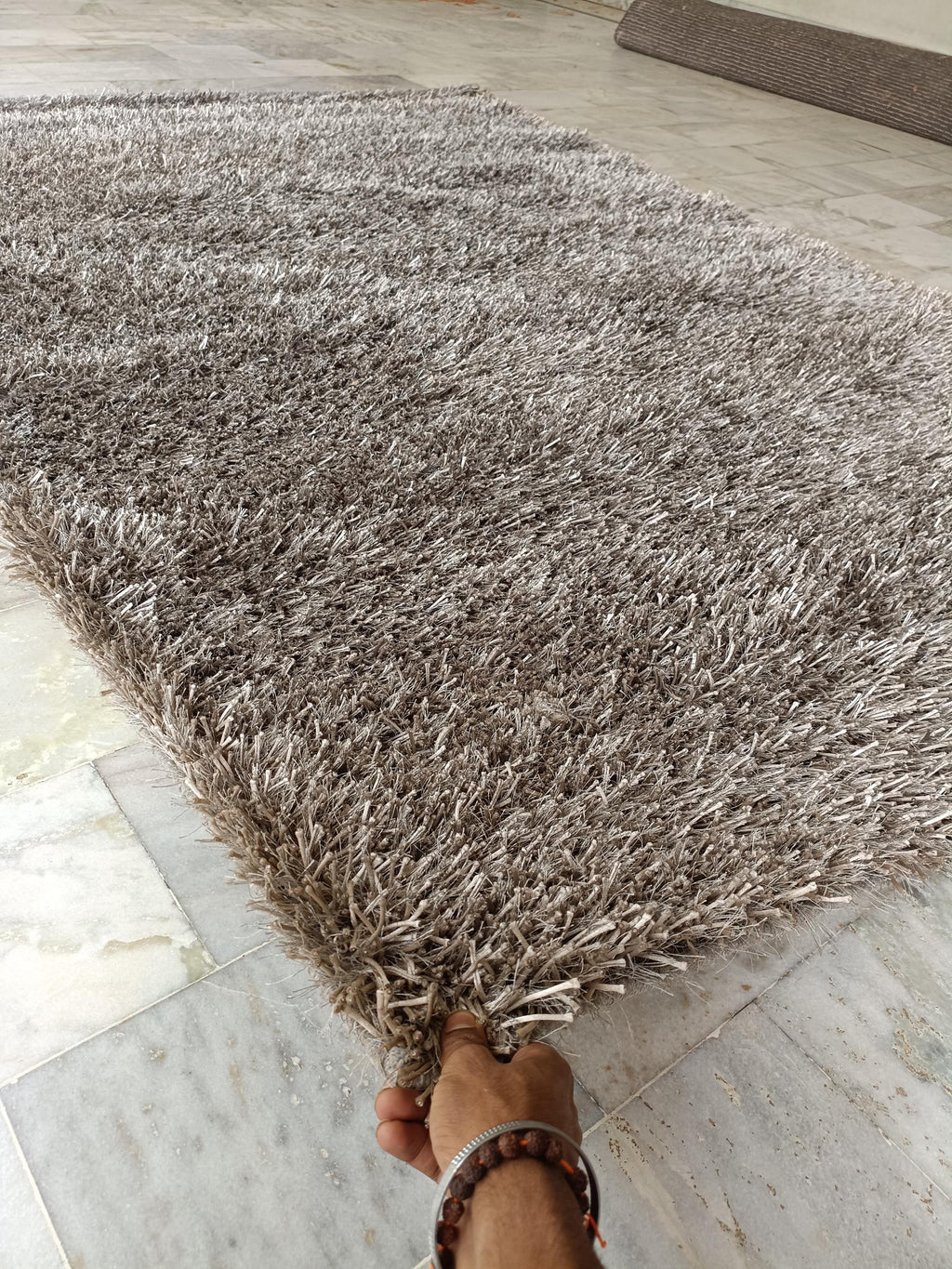 Shaggy Wool Silk Blend Rug 5x8 Ft: Modern Vintage Style Carpet for Living Room